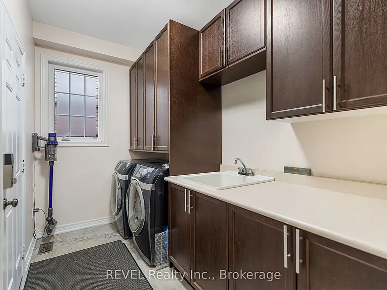 8892 Kudlac St — Photo 18