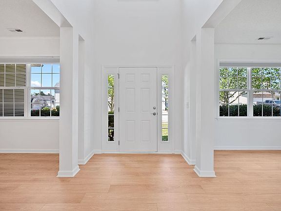 Majestic foyer