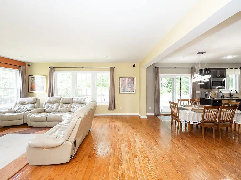 1 Warmstone Way — Photo 16