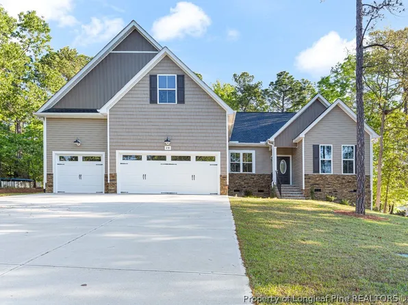 29 Longleaf Ct, Sanford, NC 27332
