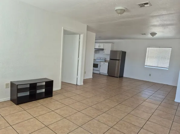 2504 E Mobile Ln APT 2, Phoenix, AZ 85040