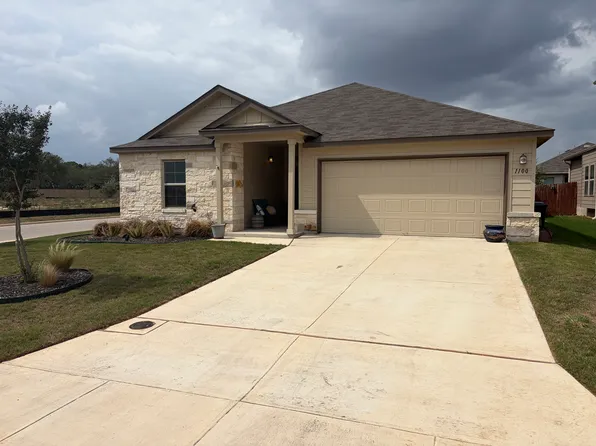 1100 River Wood, Seguin, TX 78155