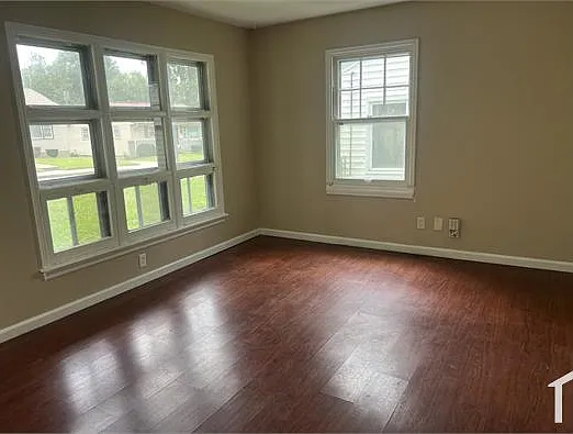 2 bed, 848 sqft, $1,290 — Photo 2
