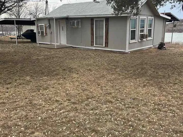 234 Wharton Dr, Seymour, TX 76380