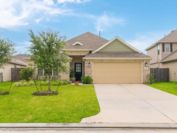 22035 Juniper Crossing Dr