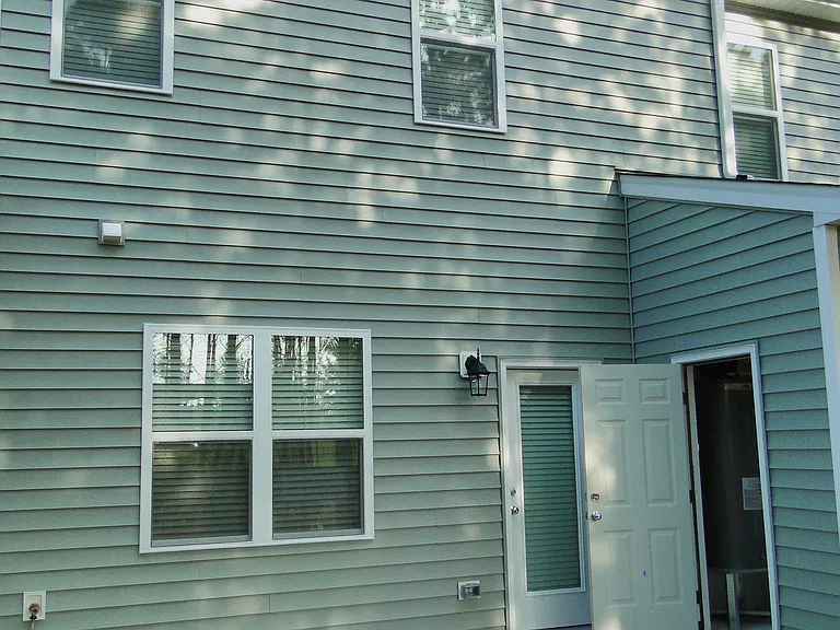8814 Commons Townes Dr — Photo 14