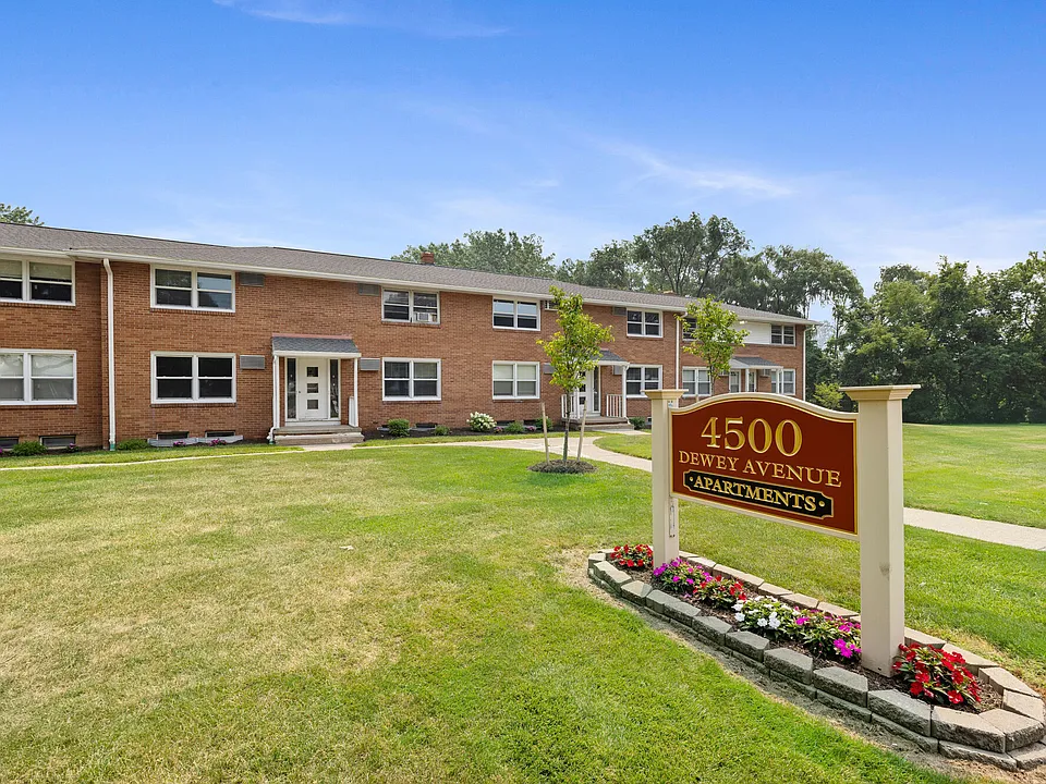 4500 Dewey Ave Apartments