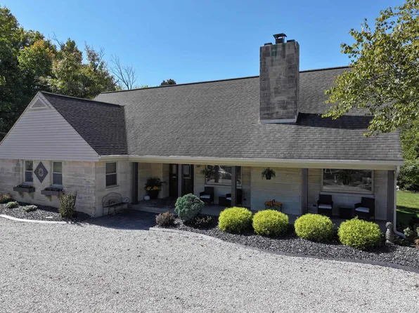 2107 Newton St, Jasper, IN 47546