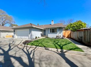 2 Valerie Ln, Napa, CA 94558