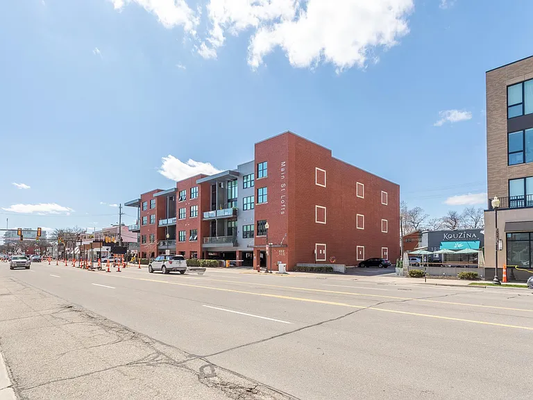 111 N Main St #208 — Photo 18