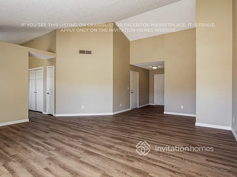 8939 W Vogel Ave — Photo 5