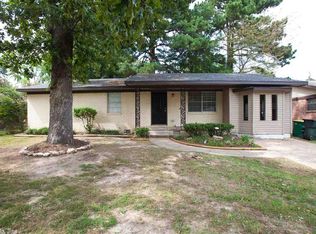 3 Regency Cir, Little Rock, AR 72209