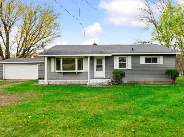N2397 River Dr, Wallace, MI 49893