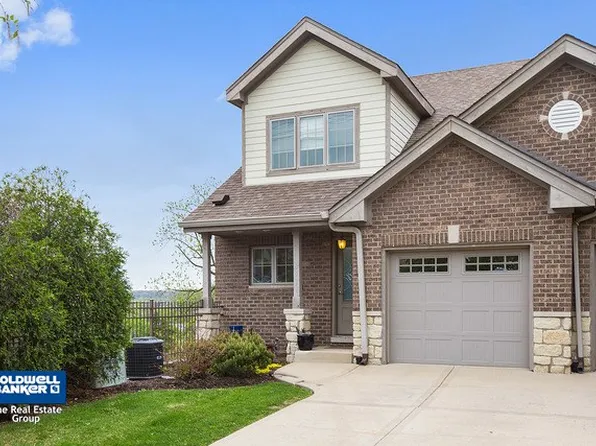 851 Illinois St #R1, Lemont, IL 60439