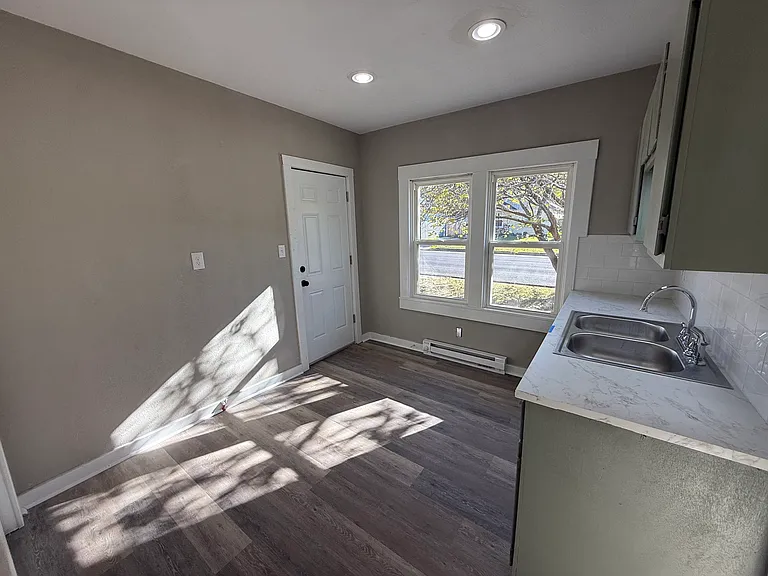 134 Geneva St — Photo 10