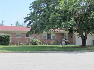 519 W Clara Ave, Iowa Park, TX 76367
