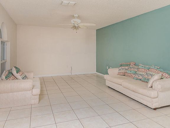 5th image of 5247 Mansford Pl
