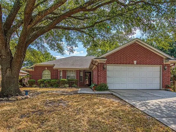 19431 Stamford Drive, Tomball, TX 77375