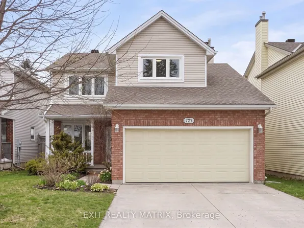 727 Brome Cres, Ottawa, ON K4A 3G8