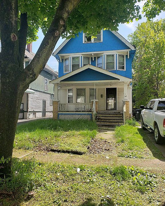 1st image of 407 E 123rd St