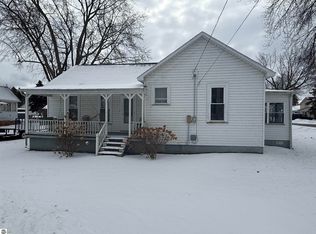 220 Alice St, East Tawas, MI 48730