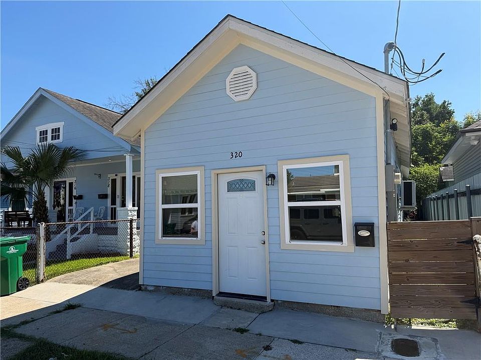 1st image of 320 6th St