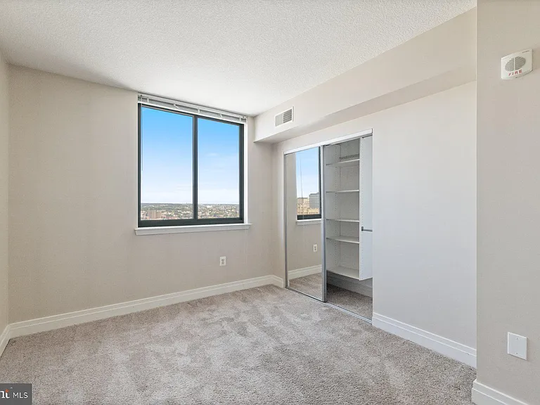 414 Water St #2512 — Photo 21
