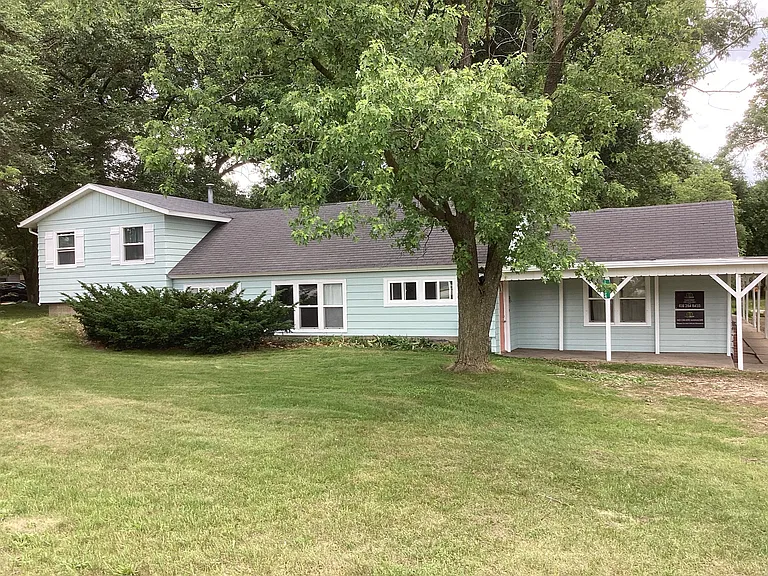 10834 Northland Dr NE — Photo 10