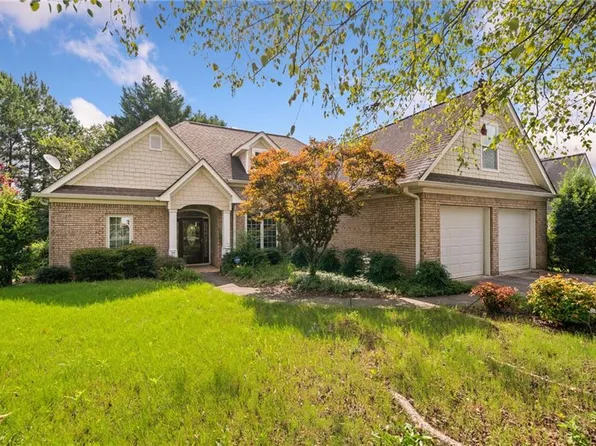 117 Garden Lake Dr, Calhoun, GA 30701