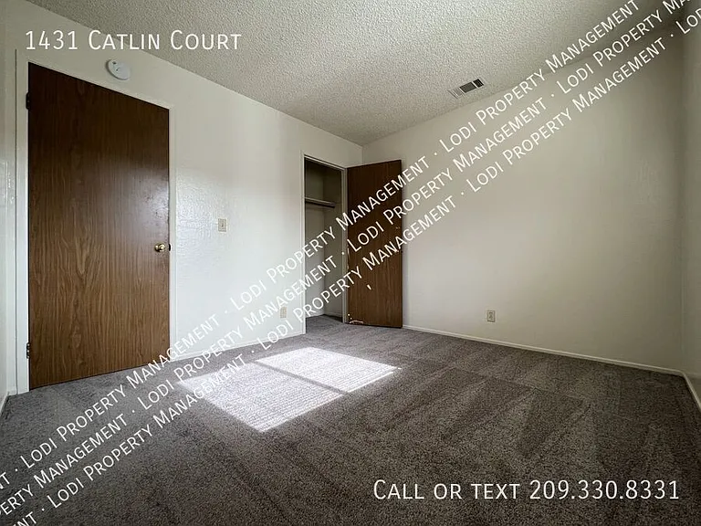 1431 Catlin Ct — Photo 22
