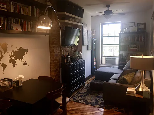 Rented by Warren T Real Estate Corp. | media 12