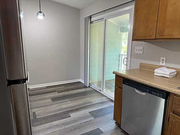 5th image of 4431 W 19th St