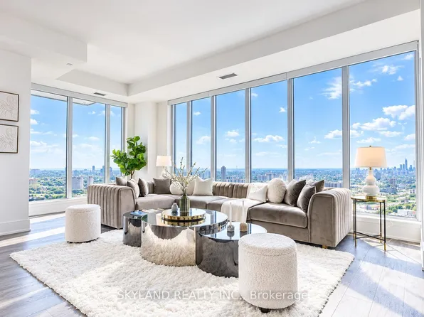30 Inn On The Park Dr #Penthouse 09, Toronto, ON M3C 0P7