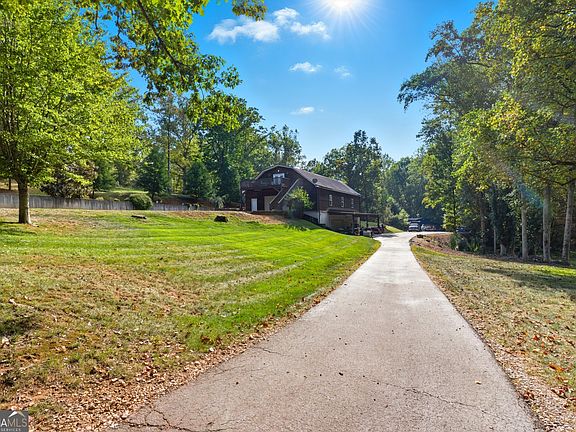 72nd image of 1091 Echota Rd