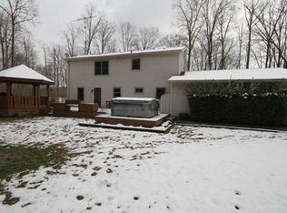 12630 S 400 W, Columbus, IN 47201