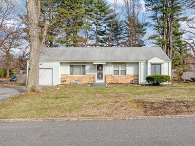 5 Kerry Dr, Springfield, MA, 01118