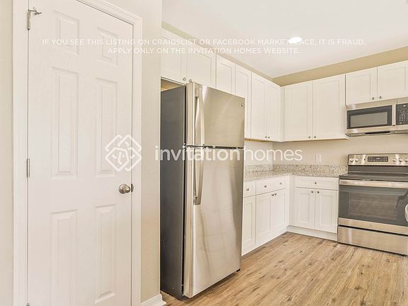 5th image of 2490 Addison Creek Dr