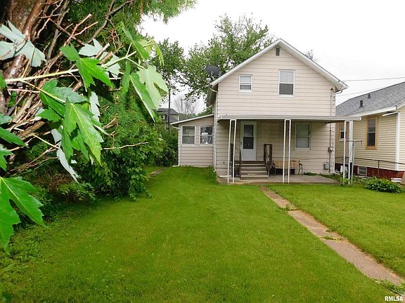 2nd image of 411 15th Ave