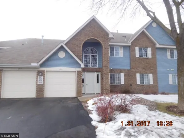 2577 Heritage Dr, Mendota Heights, MN 55120