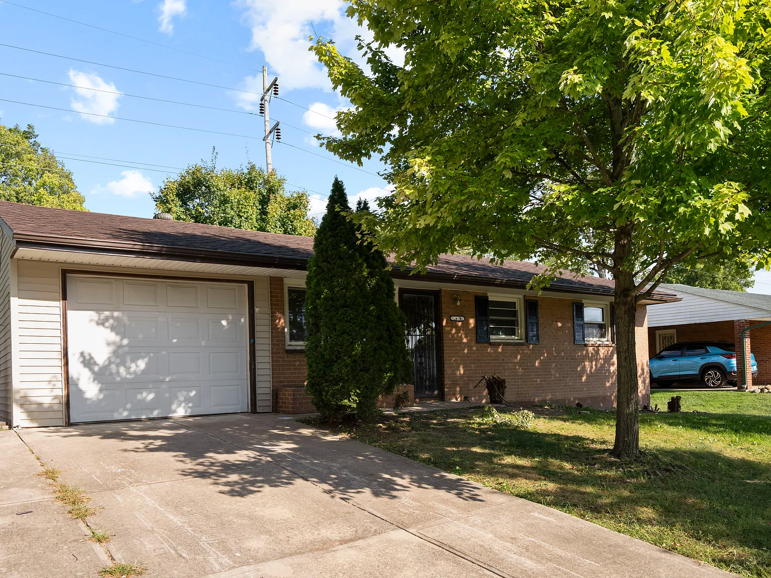 3 bed, 1.5 bath, 1000 sqft, $1,500 — Photo 3
