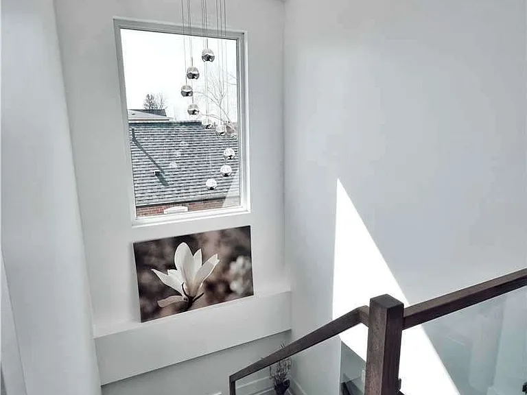 206 Gamma St — Photo 8