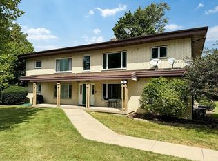 11 Eric Cir #201, Madison, WI 53713