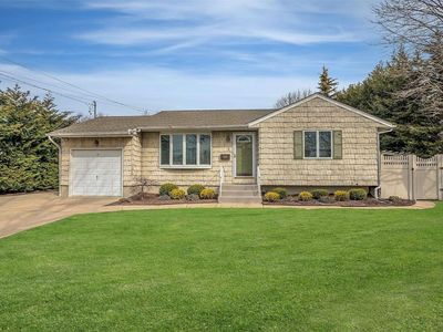 113 Brook Street, West Sayville, NY, 11796