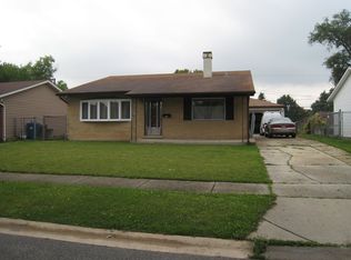 132 E Drummond Ave, Glendale Heights, IL