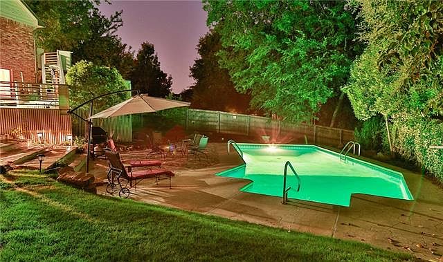 1st image of 312 Glenn Ave