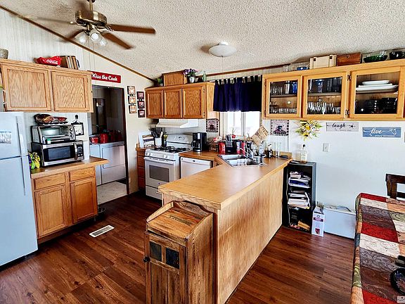 5th image of 500 Thornbird Dr