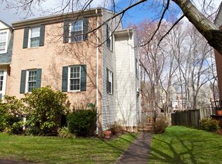 7710 Asterella Ct, Springfield, VA 22152