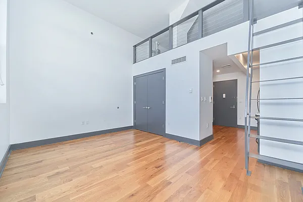 Rented by Living New York | media 14