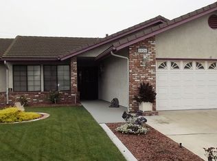 1026 E Skylark Ct, Santa Maria, CA 93455