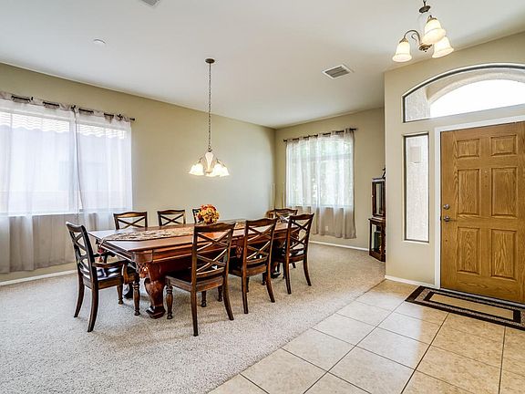 Formal Dining